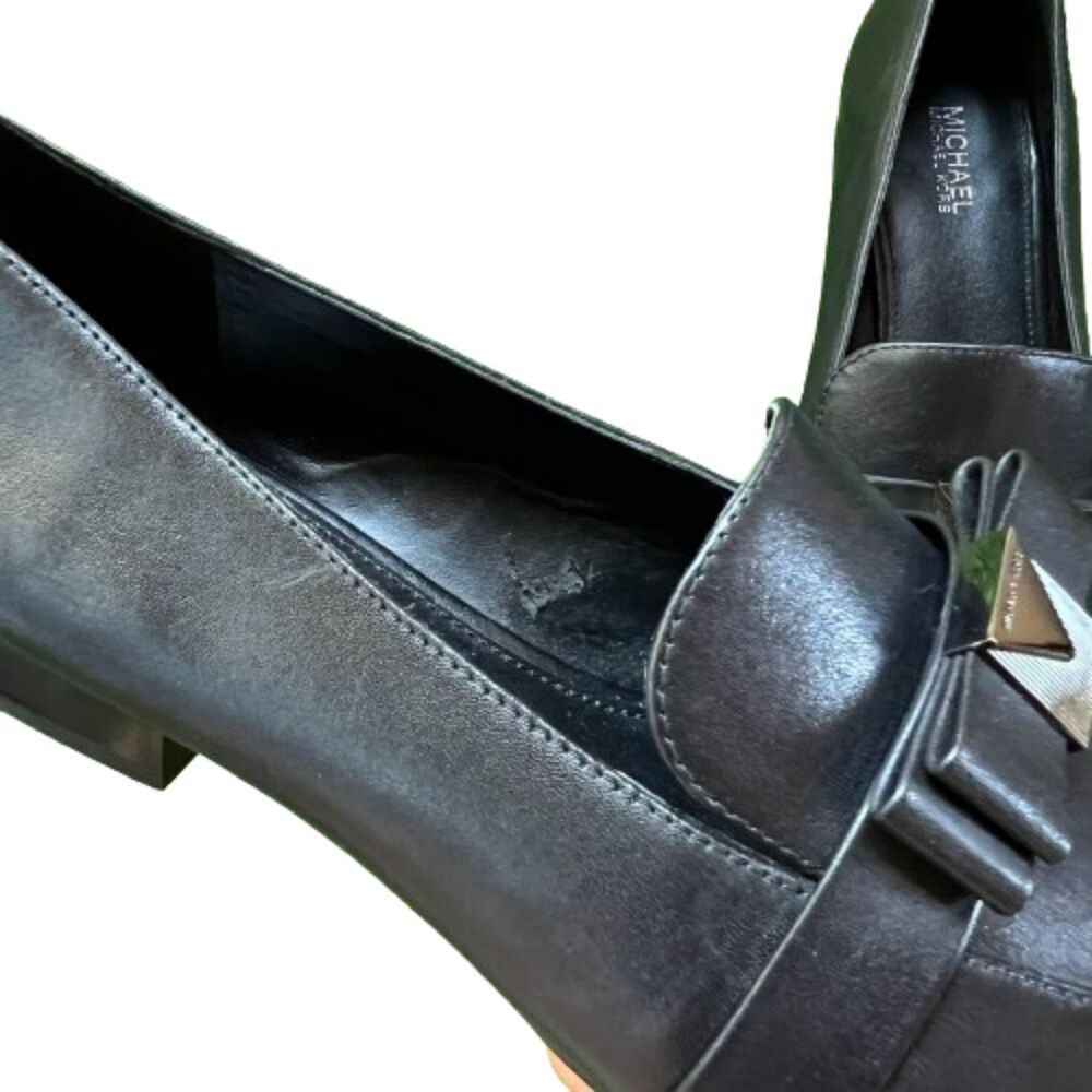 Michael Kors Women's  Black Leather Loafers Size 6.5M - Picture 8 of 8